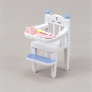 5054131052211-chaise-haute-pour-bebe-sylvanian