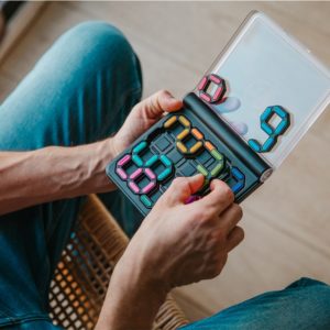 5414301524045-js-iq-digits