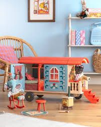 3575676811009-la-roulotte-les-minouchkas